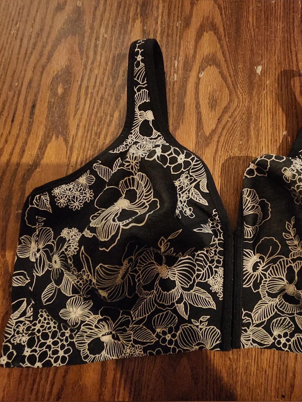 Black Floral Hook-Front Bralette From Chaterines